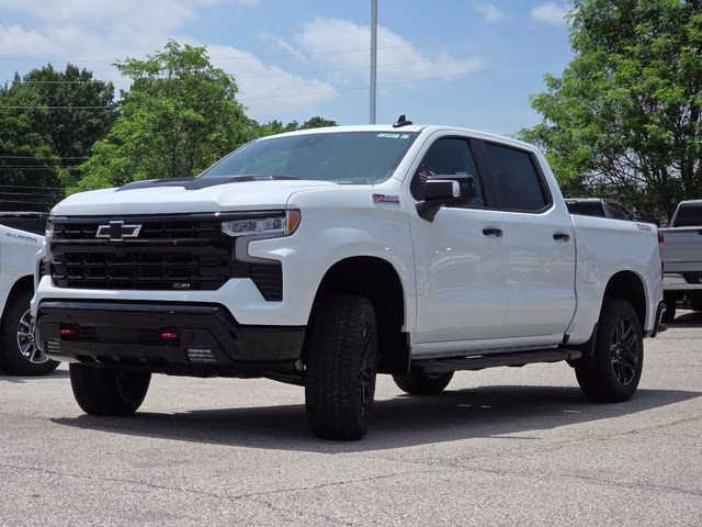 2026 Summit White Chevrolet Silverado 1500 LT Trail Boss 4X4 Truck