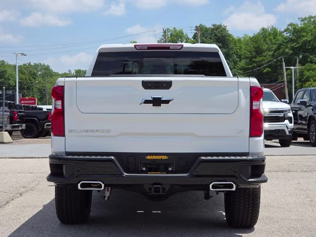 2026 Summit White Chevrolet Silverado 1500 LT Trail Boss 4X4 Truck