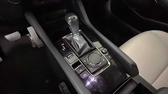 2019 Snowflake White Pearl Mica Mazda Mazda3 Select FWD Sedan