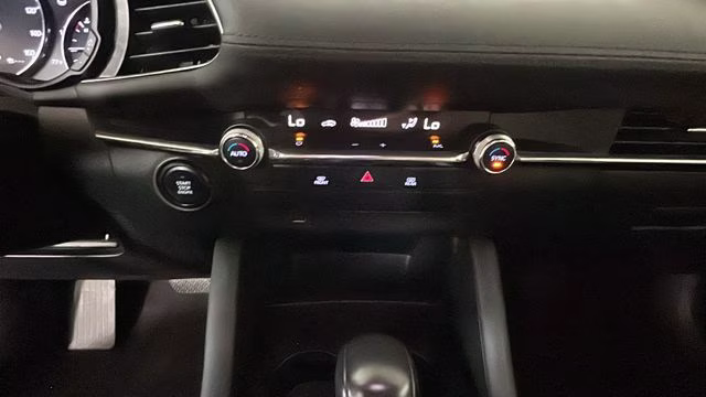 2019 Snowflake White Pearl Mica Mazda Mazda3 Select FWD Sedan