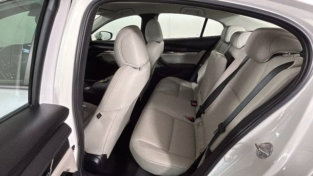 2019 Snowflake White Pearl Mica Mazda Mazda3 Select FWD Sedan