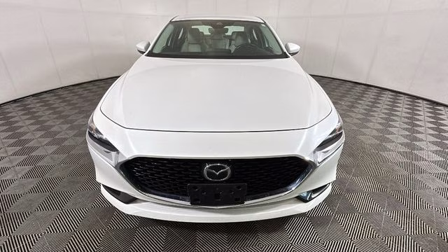 2019 Snowflake White Pearl Mica Mazda Mazda3 Select FWD Sedan