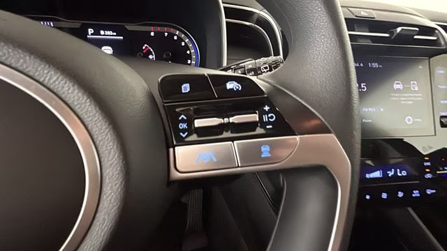 2024 Black Pearl Hyundai Tucson SEL FWD SUV