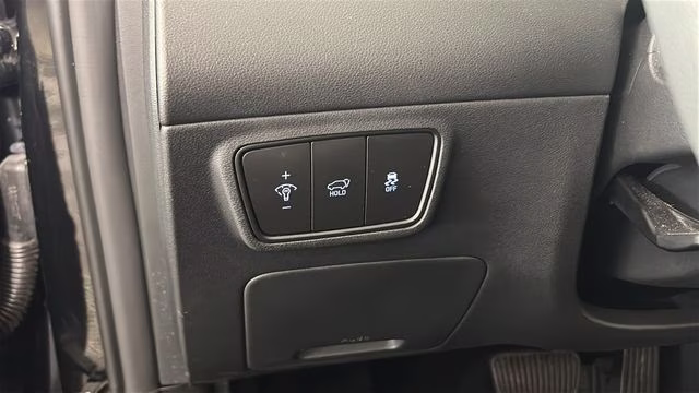 2024 Black Pearl Hyundai Tucson SEL FWD SUV