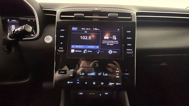 2024 Black Pearl Hyundai Tucson SEL FWD SUV