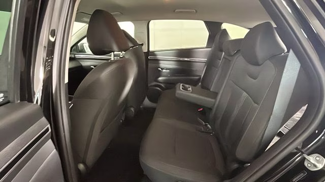 2024 Black Pearl Hyundai Tucson SEL FWD SUV