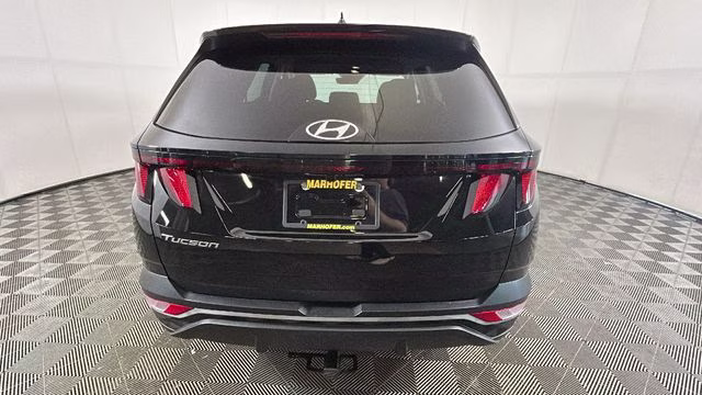 2024 Black Pearl Hyundai Tucson SEL FWD SUV