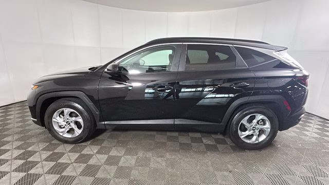 2024 Black Pearl Hyundai Tucson SEL FWD SUV