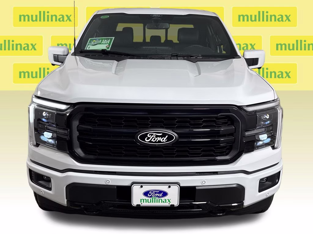 2026 Oxford White Ford F-150 Lariat 4X4 Truck