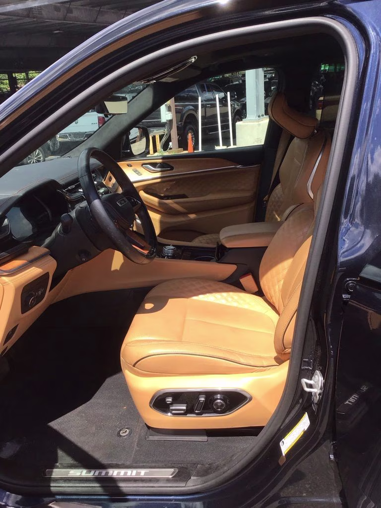 2023 Midnight Sky Jeep Grand Cherokee L Summit 4X4 SUV