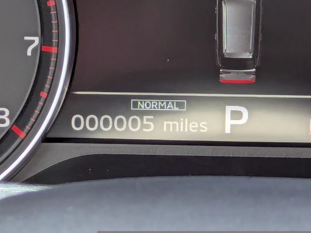 2026 Labrador Black Pearl Mitsubishi Outlander SE FWD SUV