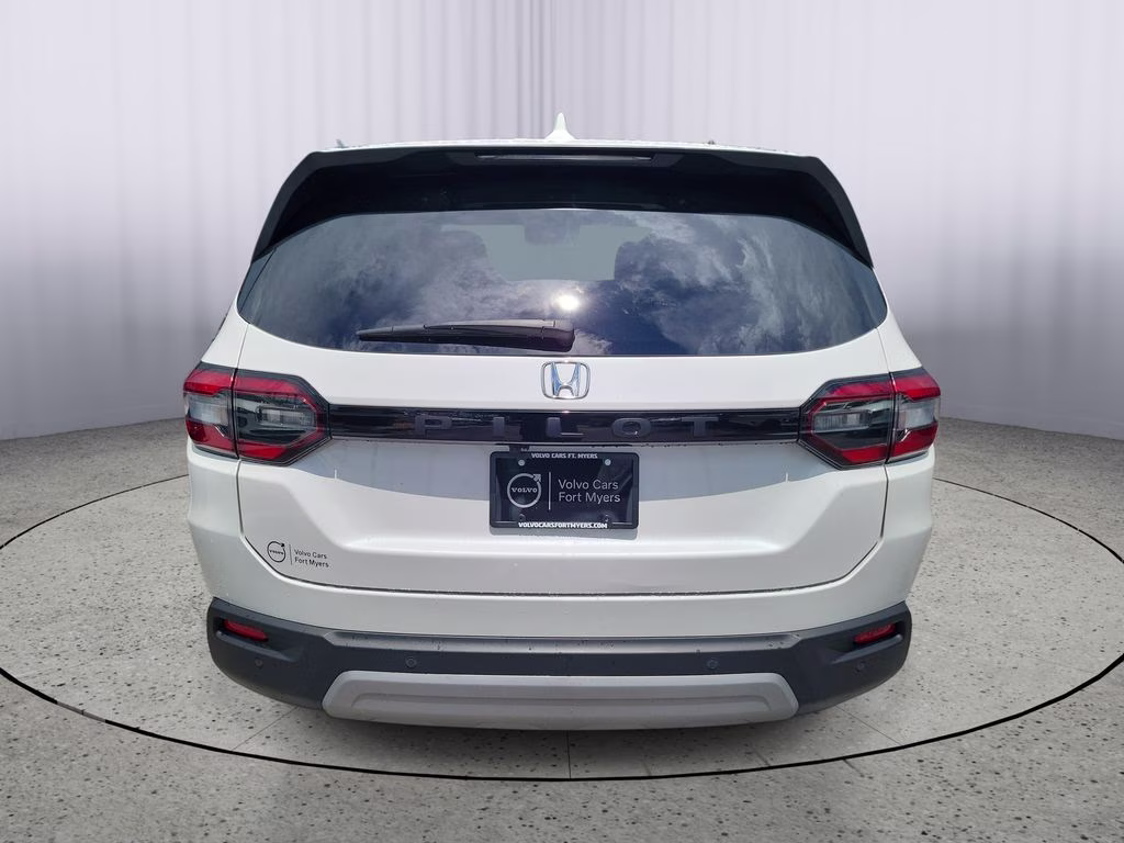 2025 Honda Pilot EX-L FWD SUV