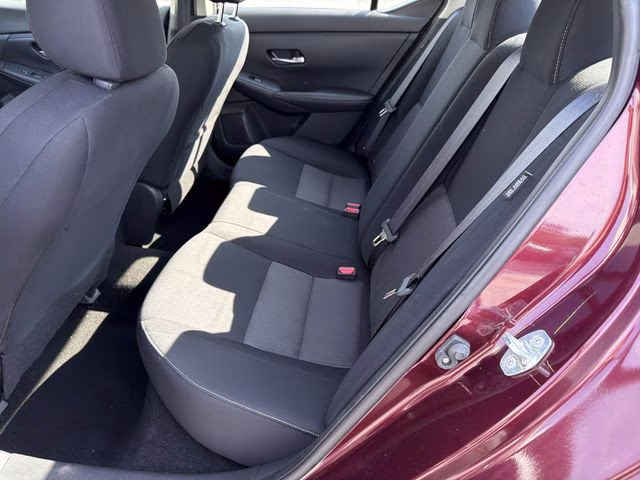 2023 Rosewood Metallic Nissan Sentra SV FWD Sedan