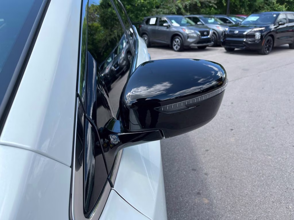 2023 Super Black Nissan Murano SV FWD SUV