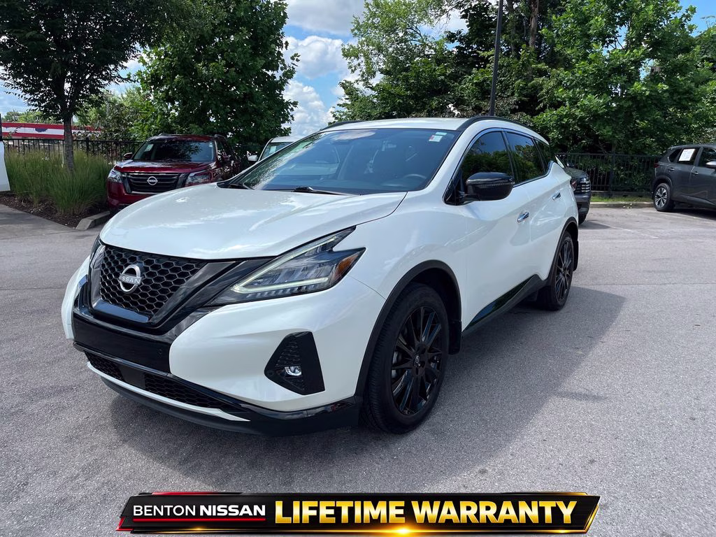 2023 Super Black Nissan Murano SV FWD SUV