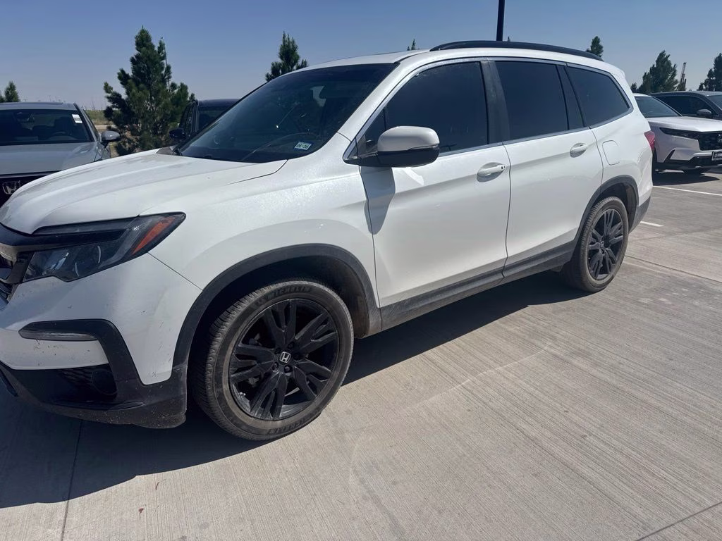 2022 Platinum White Pearl Honda Pilot Special Edition FWD SUV