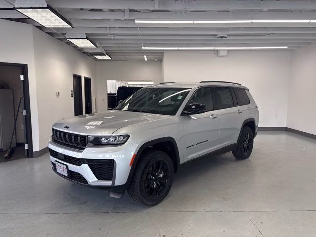2026 Silver Zynith Jeep Grand Cherokee L Altitude 4X4 SUV