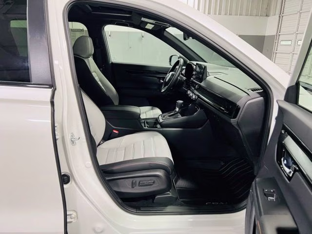 2026 Platinum White Pearl Honda CR-V Hybrid Sport Touring AWD SUV