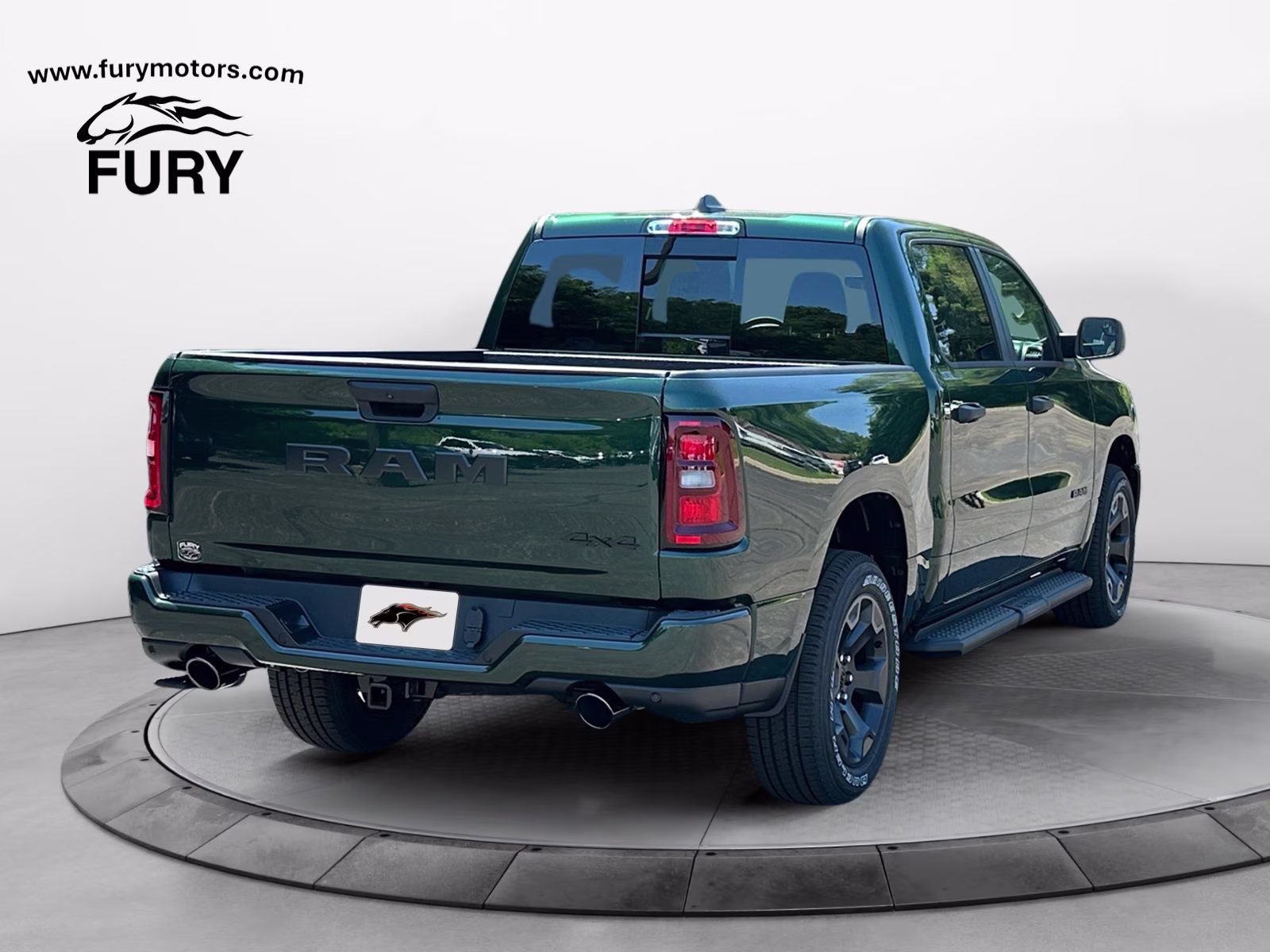 2026 Serrano Green Metallic Ram 1500 Express 4X4 Truck
