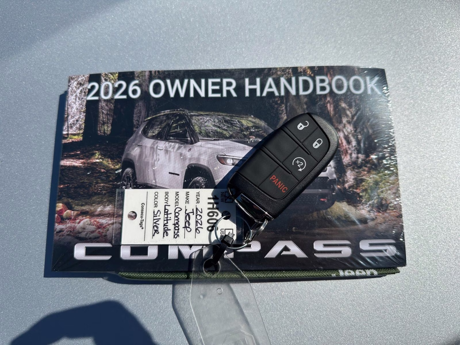 2026 Silver Zynith Metallic Clearcoat Jeep Compass 4X4 SUV