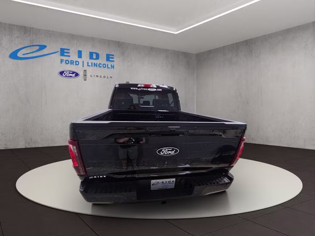 2026 Agate Black Metallic Ford F-150 XLT Black Appearance 4X4 Truck