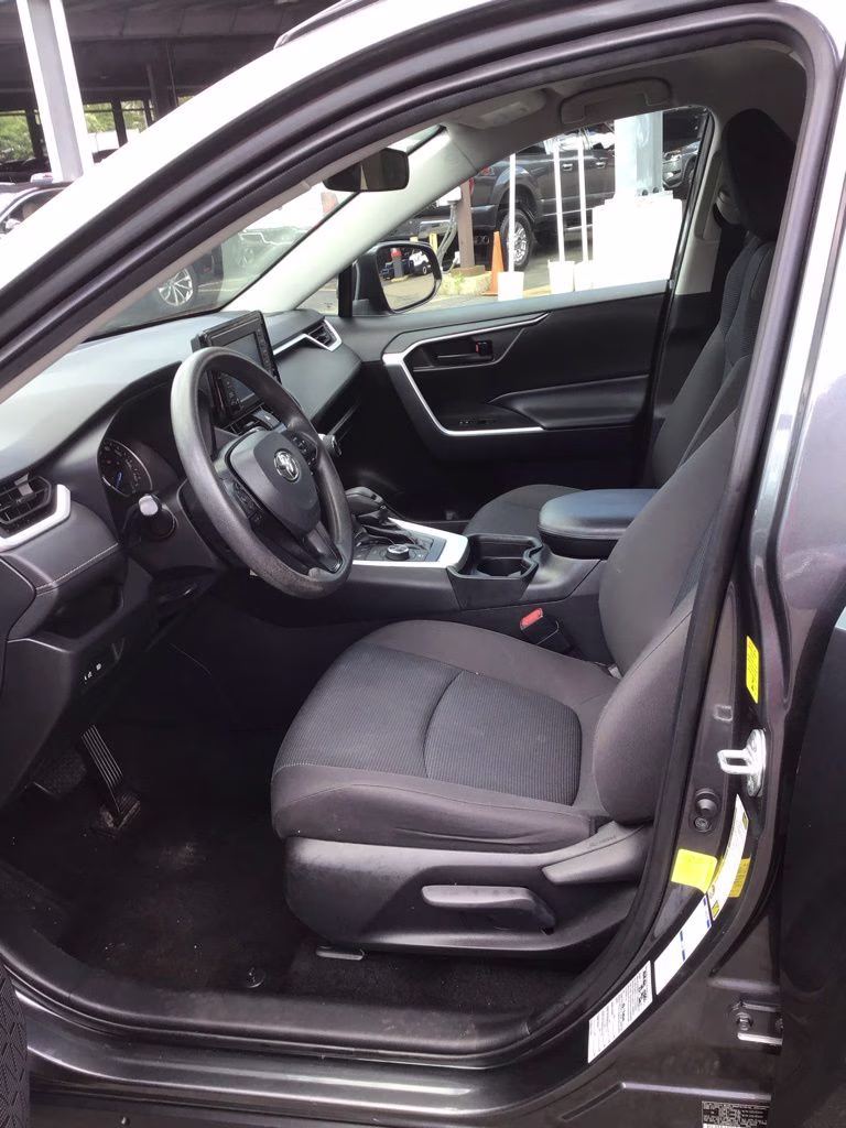 2021 Magnetic Gray Metallic Toyota RAV4 Hybrid LE AWD SUV