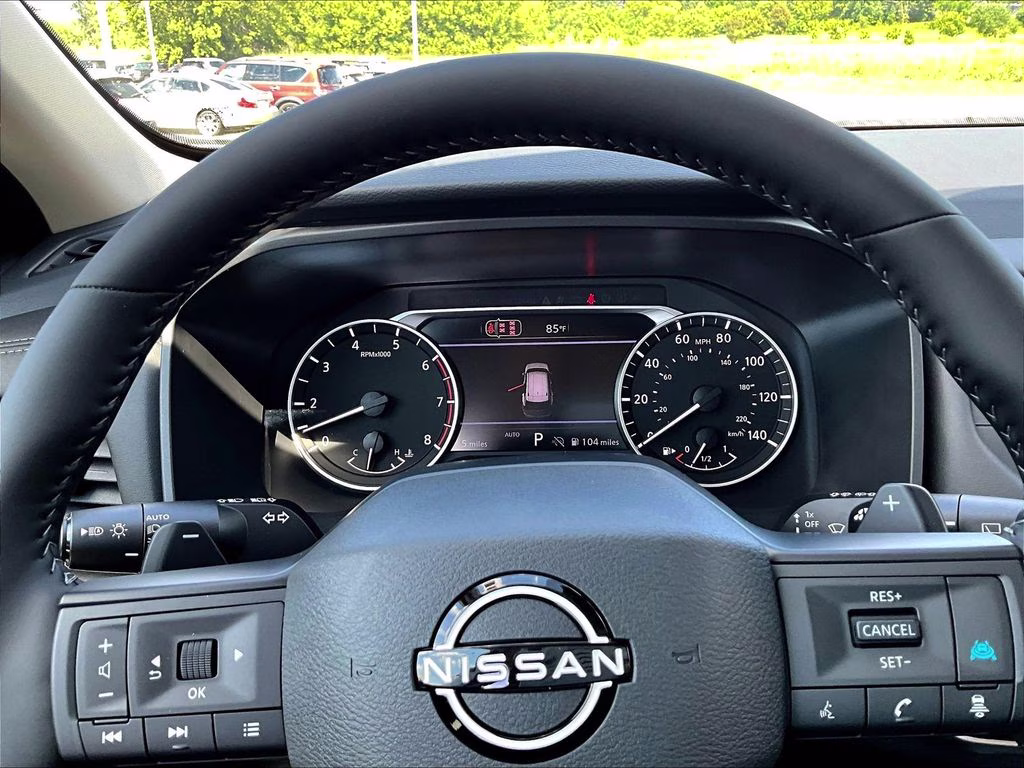 2026 Everest White Pearl Tricoat Nissan Rogue Dark Armor AWD SUV