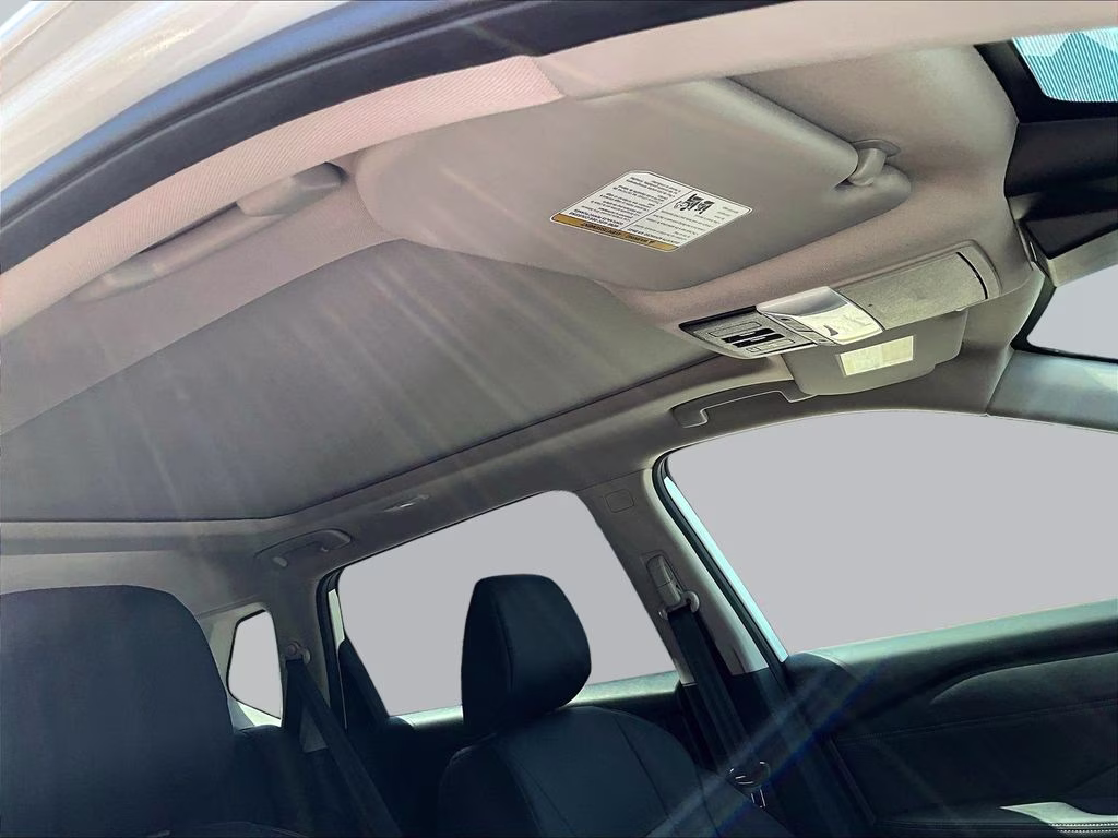 2026 Everest White Pearl Tricoat Nissan Rogue Dark Armor AWD SUV