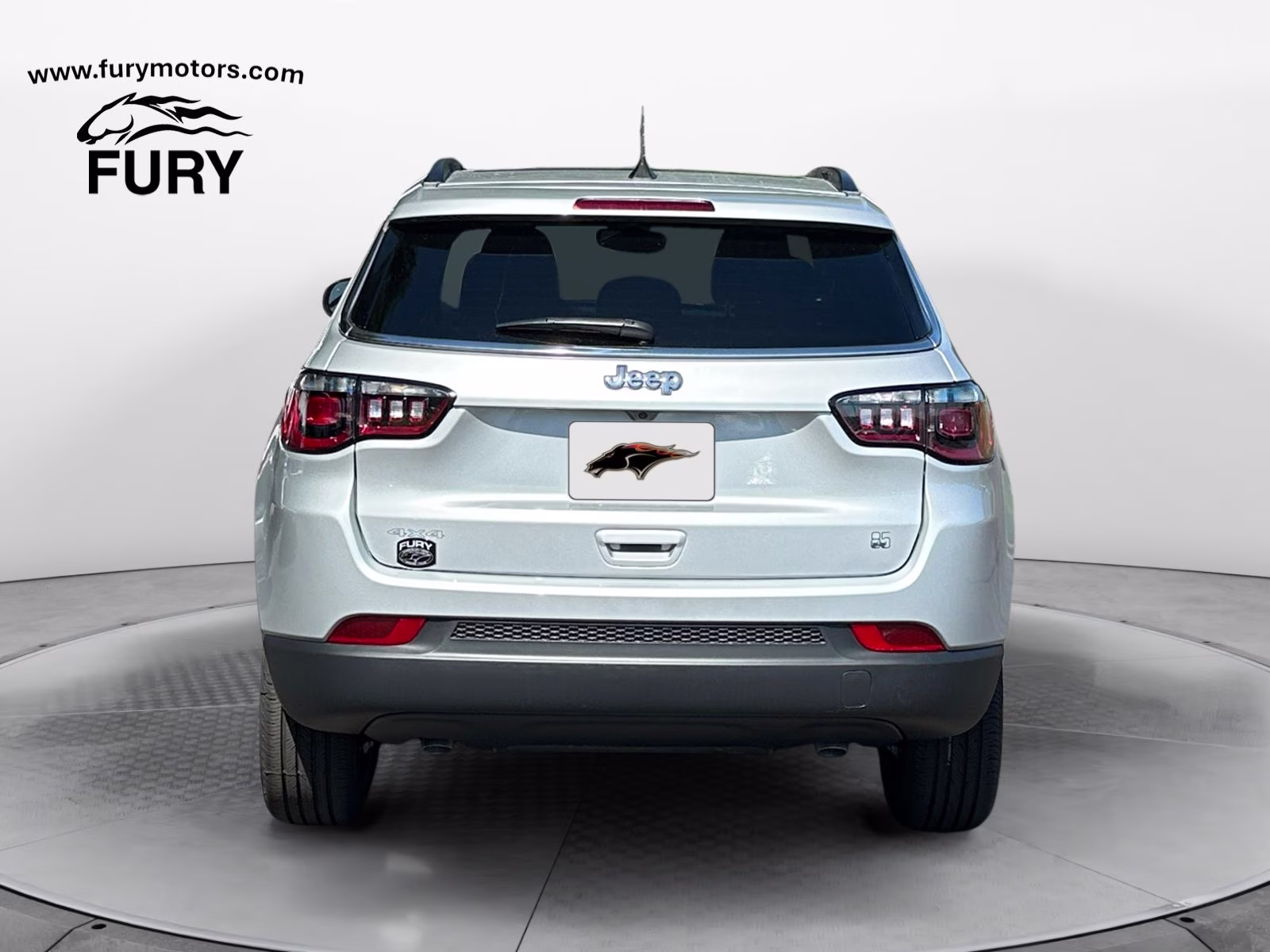 2026 Silver Zynith Metallic Clearcoat Jeep Compass 4X4 SUV