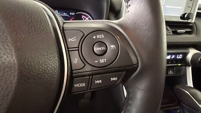 2019 Blizzard Pearl Toyota RAV4 Limited AWD SUV