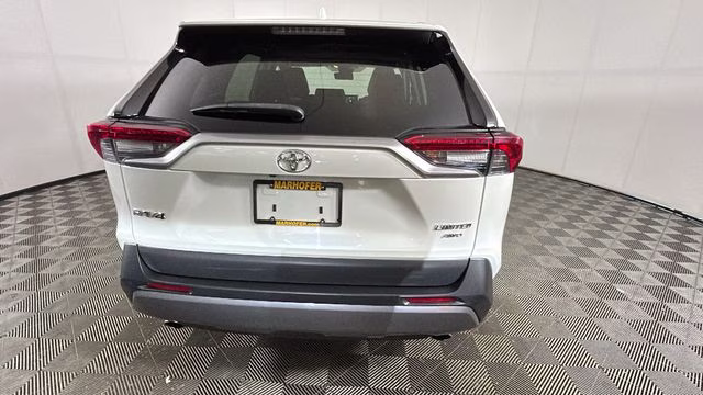 2019 Blizzard Pearl Toyota RAV4 Limited AWD SUV