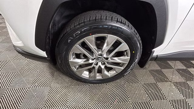 2019 Blizzard Pearl Toyota RAV4 Limited AWD SUV
