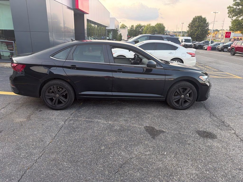 2024 Volkswagen Jetta 1.5T SE FWD Sedan