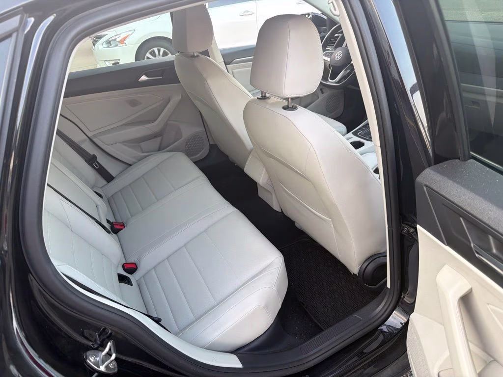 2024 Volkswagen Jetta 1.5T SE FWD Sedan