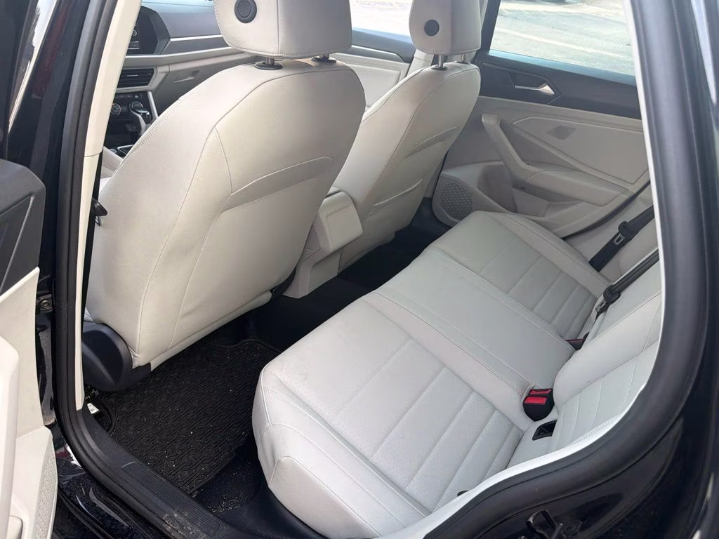 2024 Volkswagen Jetta 1.5T SE FWD Sedan