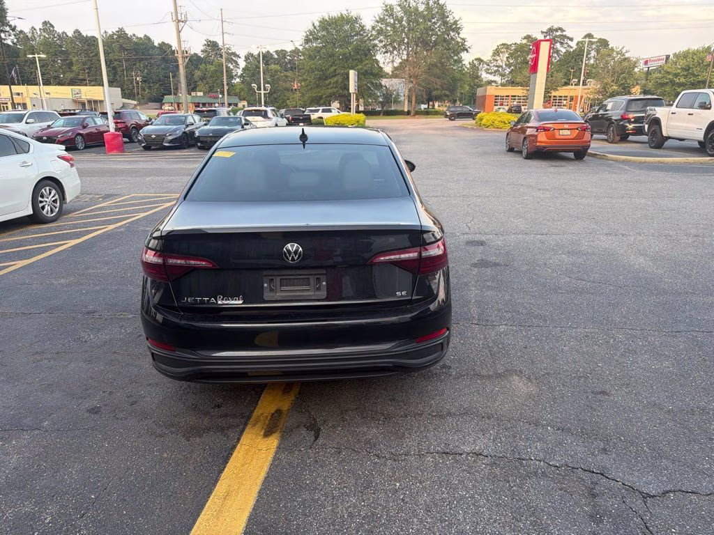 2024 Volkswagen Jetta 1.5T SE FWD Sedan