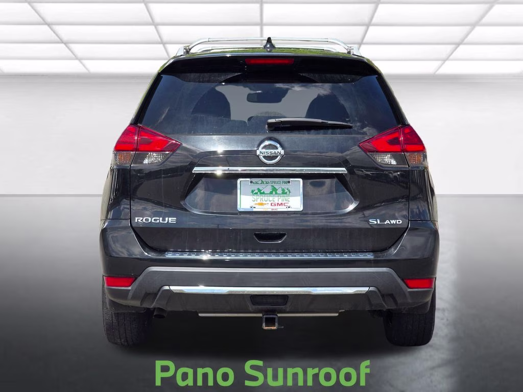 2017 Magnetic Black Nissan Rogue SL AWD SUV