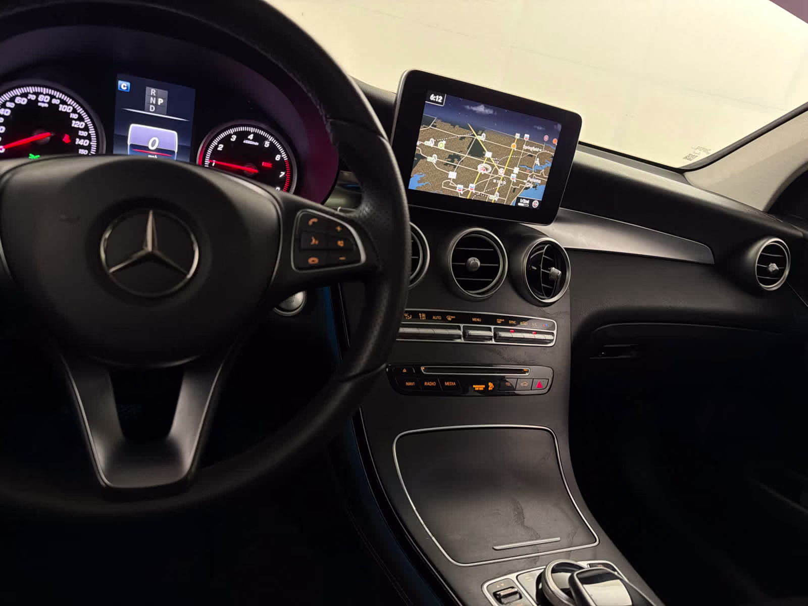 2017 Selenite Grey Metallic Mercedes-Benz GLC 300 GLC 300 AWD SUV