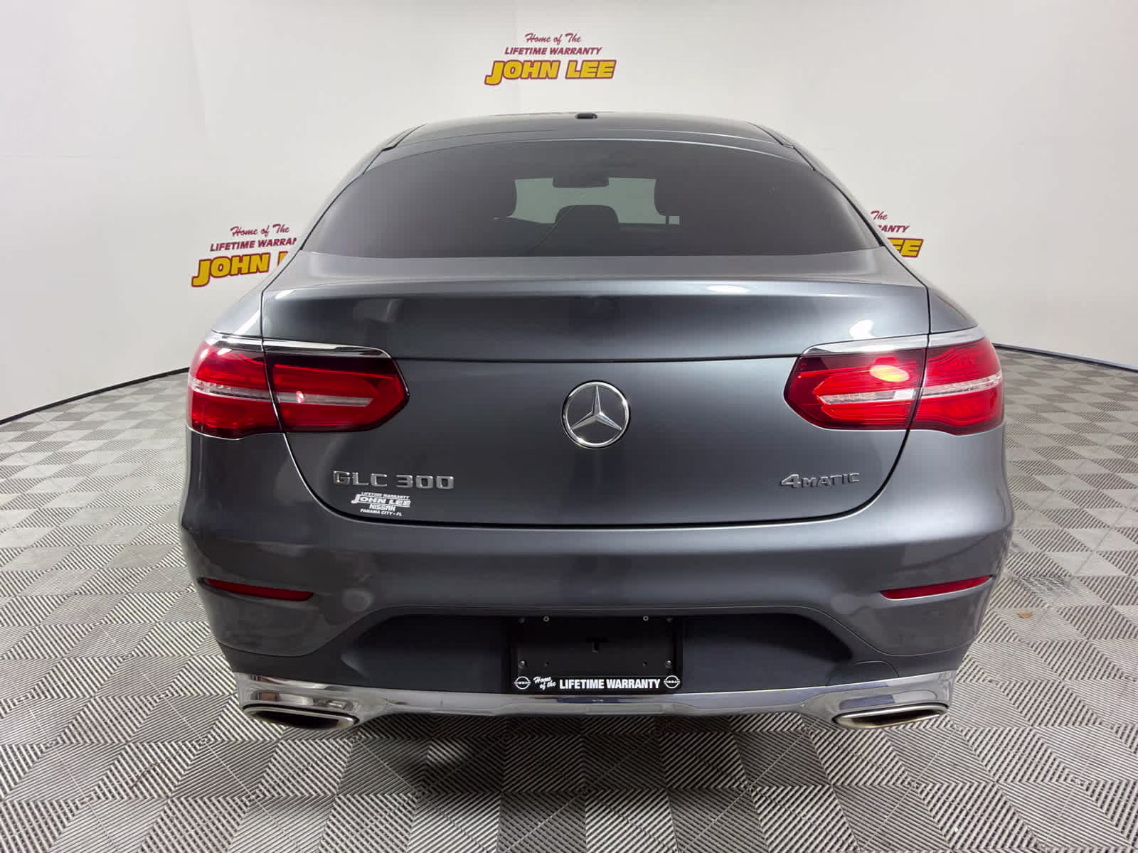 2017 Selenite Grey Metallic Mercedes-Benz GLC 300 GLC 300 AWD SUV