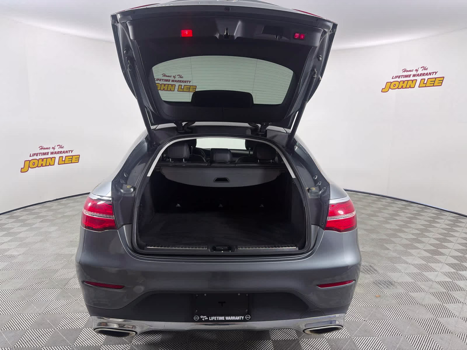 2017 Selenite Grey Metallic Mercedes-Benz GLC 300 GLC 300 AWD SUV
