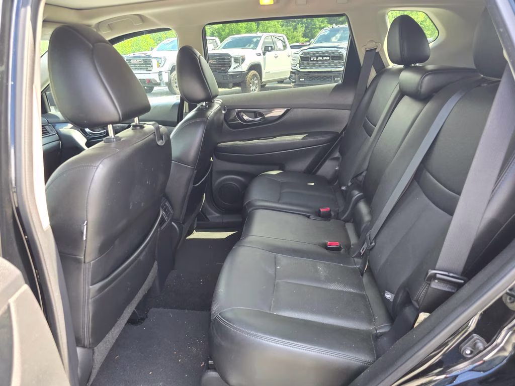 2017 Magnetic Black Nissan Rogue SL AWD SUV