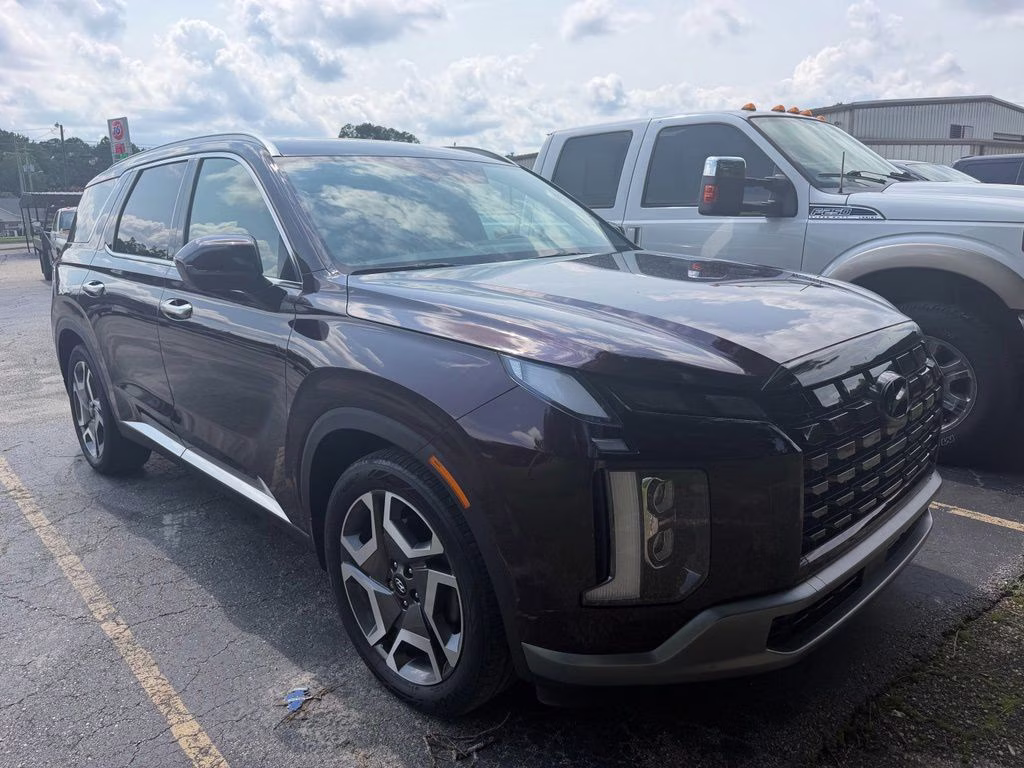 2023 Sierra Burgundy Hyundai Palisade Limited FWD SUV