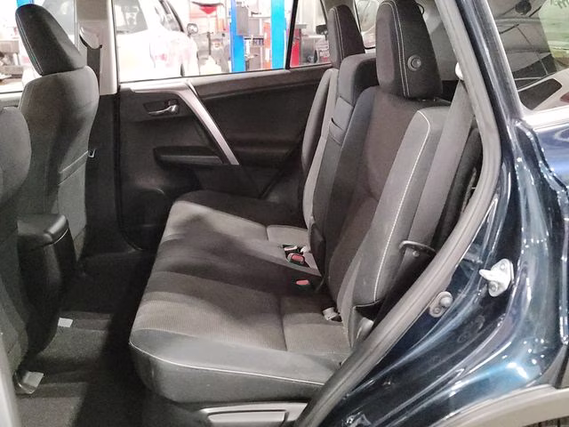 2018 Galactic Aqua Mica Toyota RAV4 Hybrid XLE AWD SUV