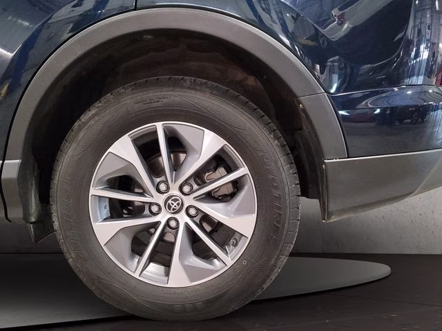 2018 Galactic Aqua Mica Toyota RAV4 Hybrid XLE AWD SUV
