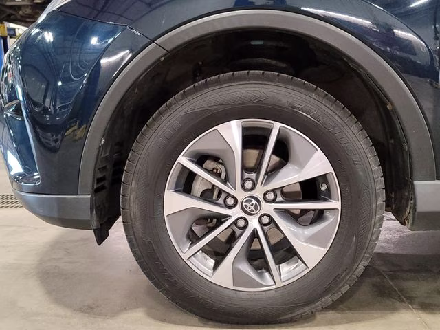 2018 Galactic Aqua Mica Toyota RAV4 Hybrid XLE AWD SUV
