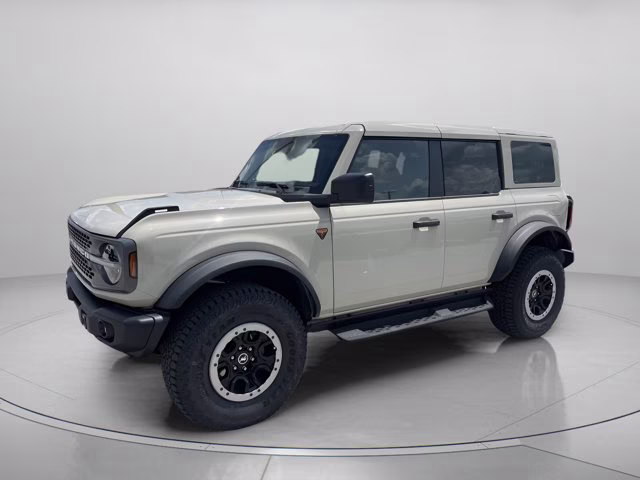 2026 Beige Ford Bronco Badlands 4X4 Convertible