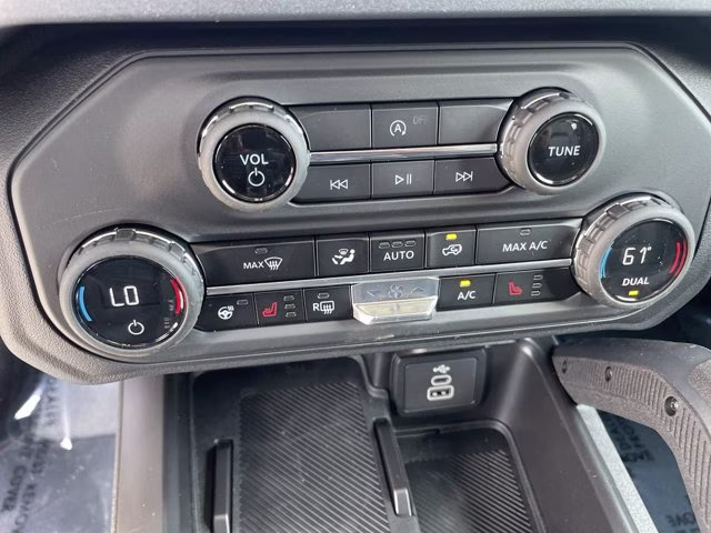 2026 Beige Ford Bronco Badlands 4X4 Convertible