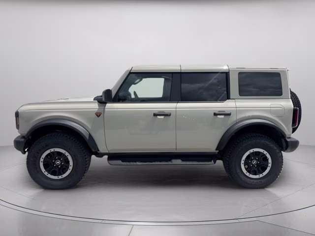 2026 Beige Ford Bronco Badlands 4X4 Convertible