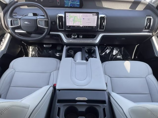2026 Agate Black Metallic Ford Expedition Max Platinum 4X4 SUV