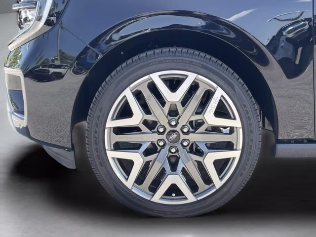 2026 Agate Black Metallic Ford Expedition Max Platinum 4X4 SUV
